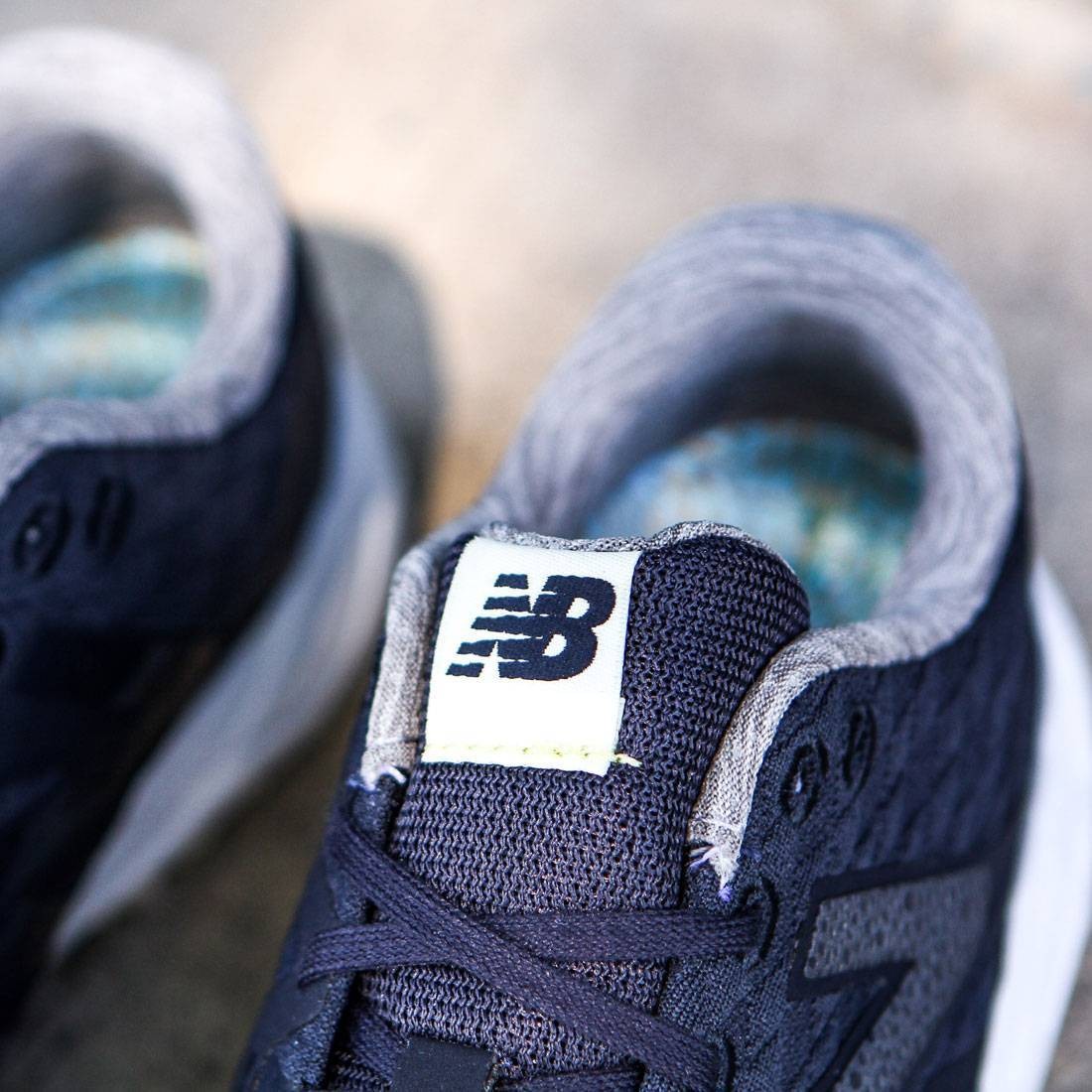 New balance 1400 sirens sneakers sale