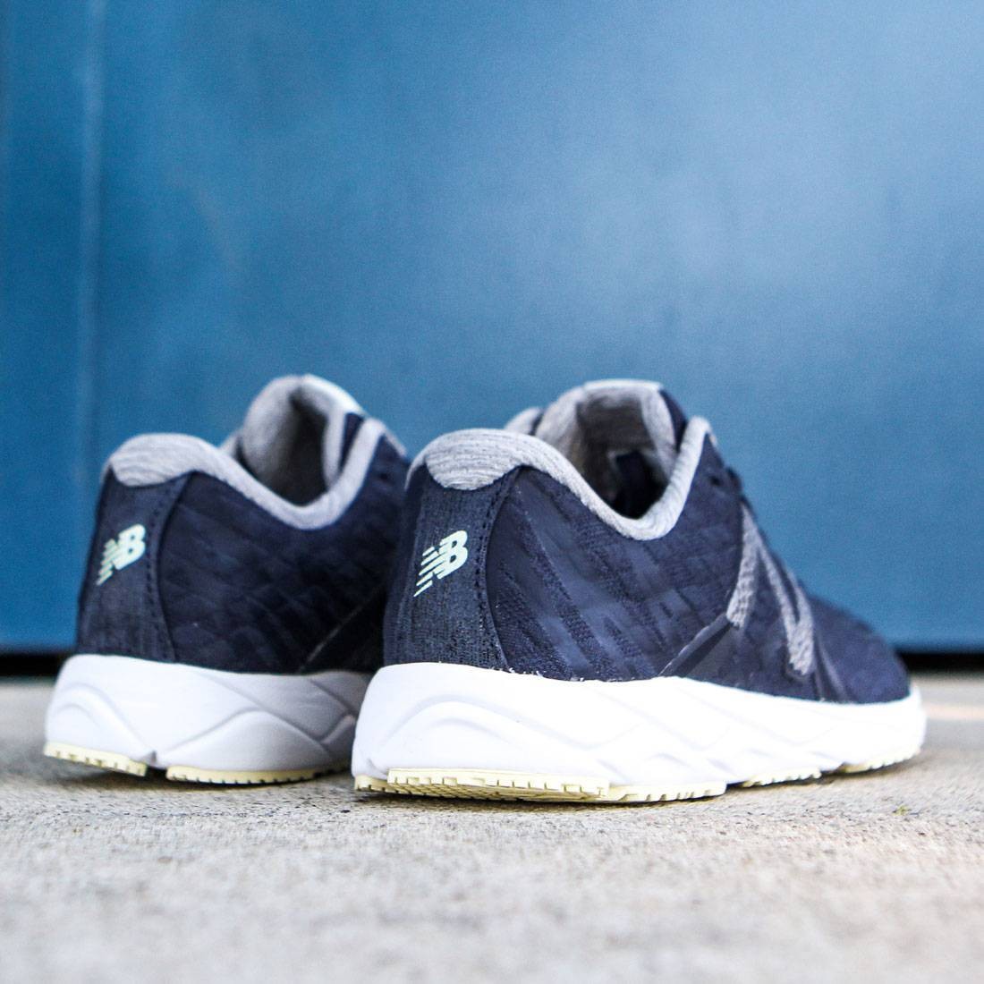 New Balance Women 1400 Sirens WL1400SC navy outer space