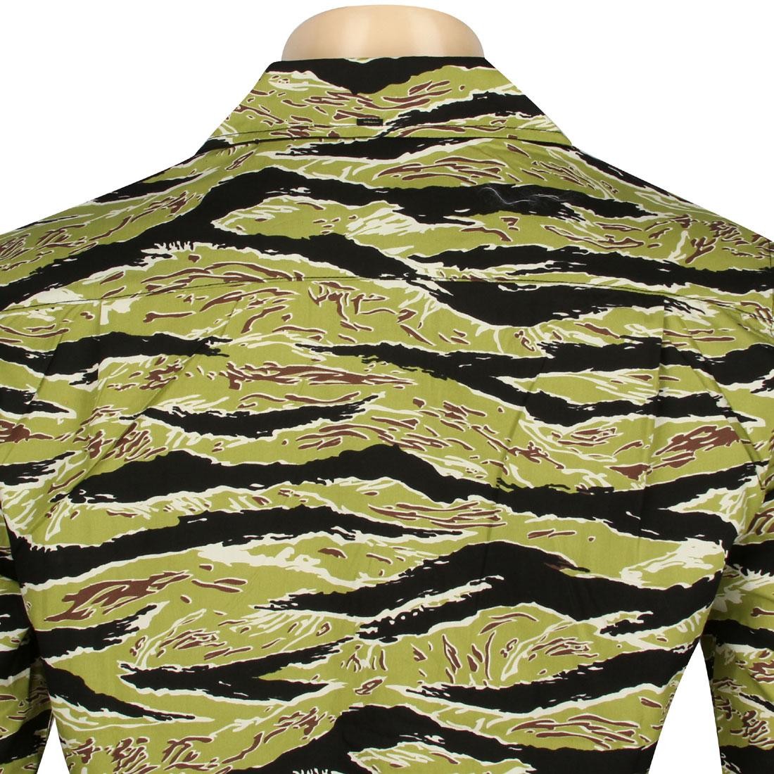 BAIT Basics Long Sleeve Shirt (camo / tiger camo)