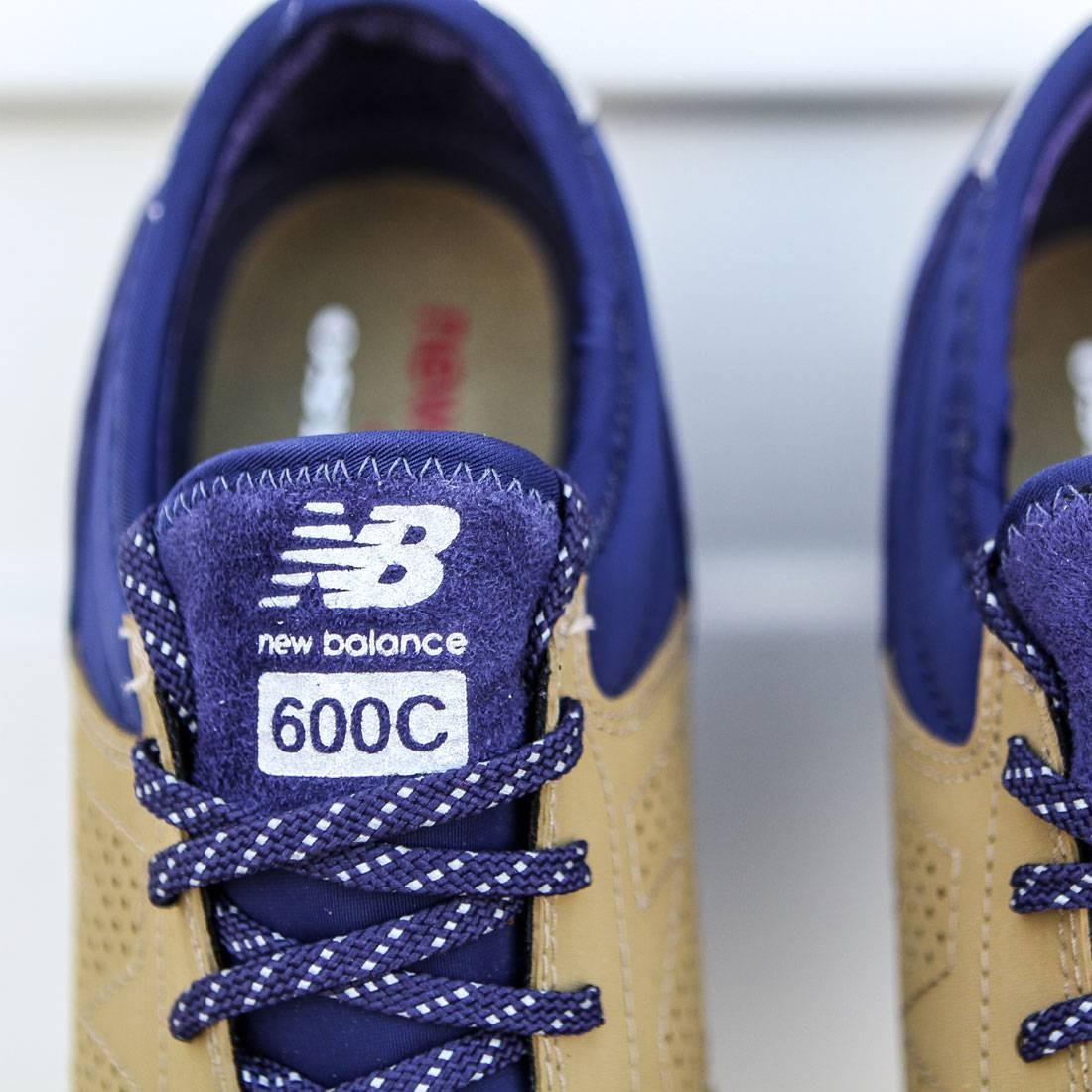 New Balance x Oshman s Men CM600CBP brown navy