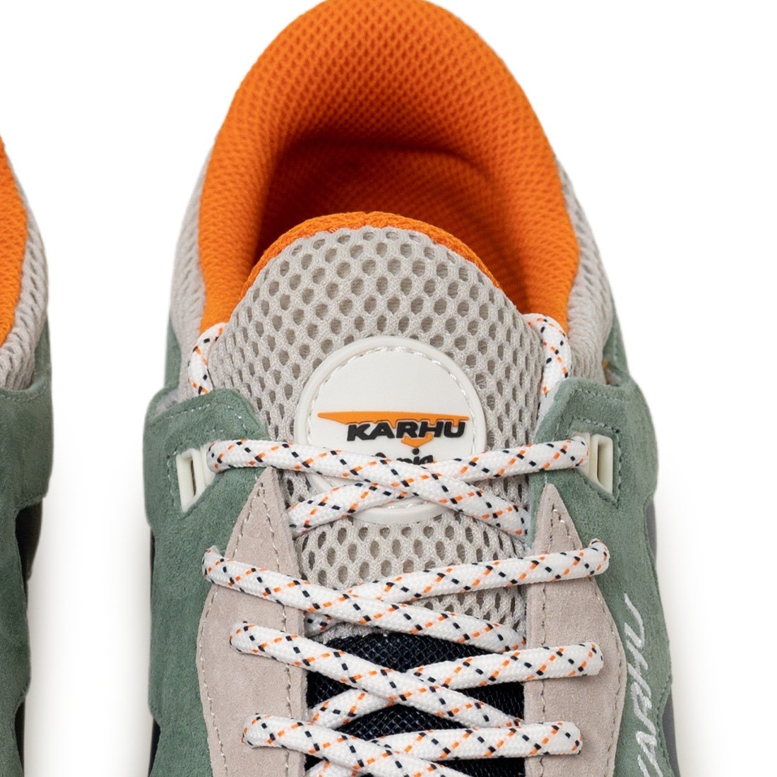 Karhu Men Aria 95 white lily white india ink