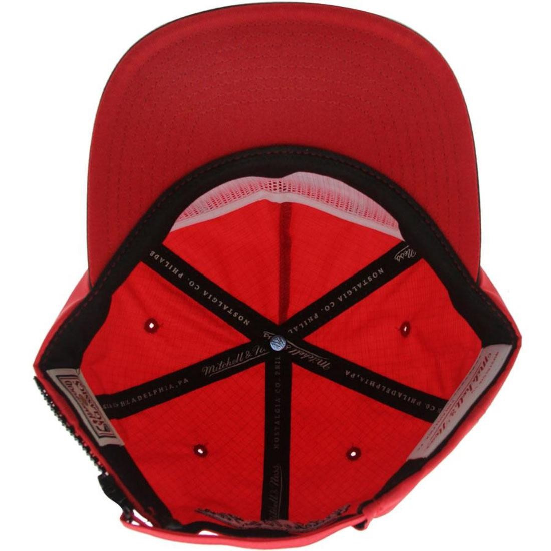 Mitchell And Ness Chicago Bulls Zip Back Adjustable Cap (grey / red)