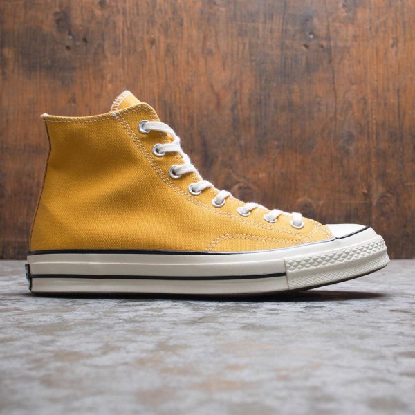 Converse Men Chuck 70 High Top yellow sunflower black egret