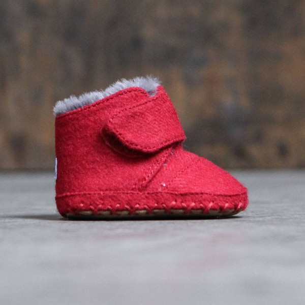 Toms cuna baby top