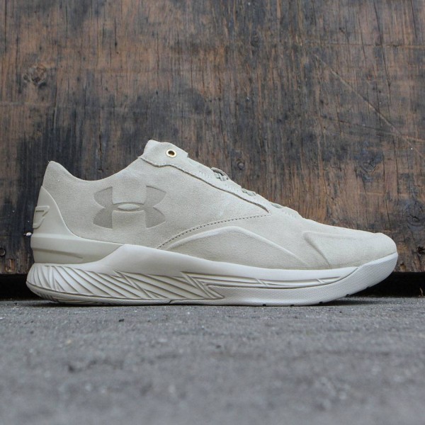 Curry 1 lux low cheap