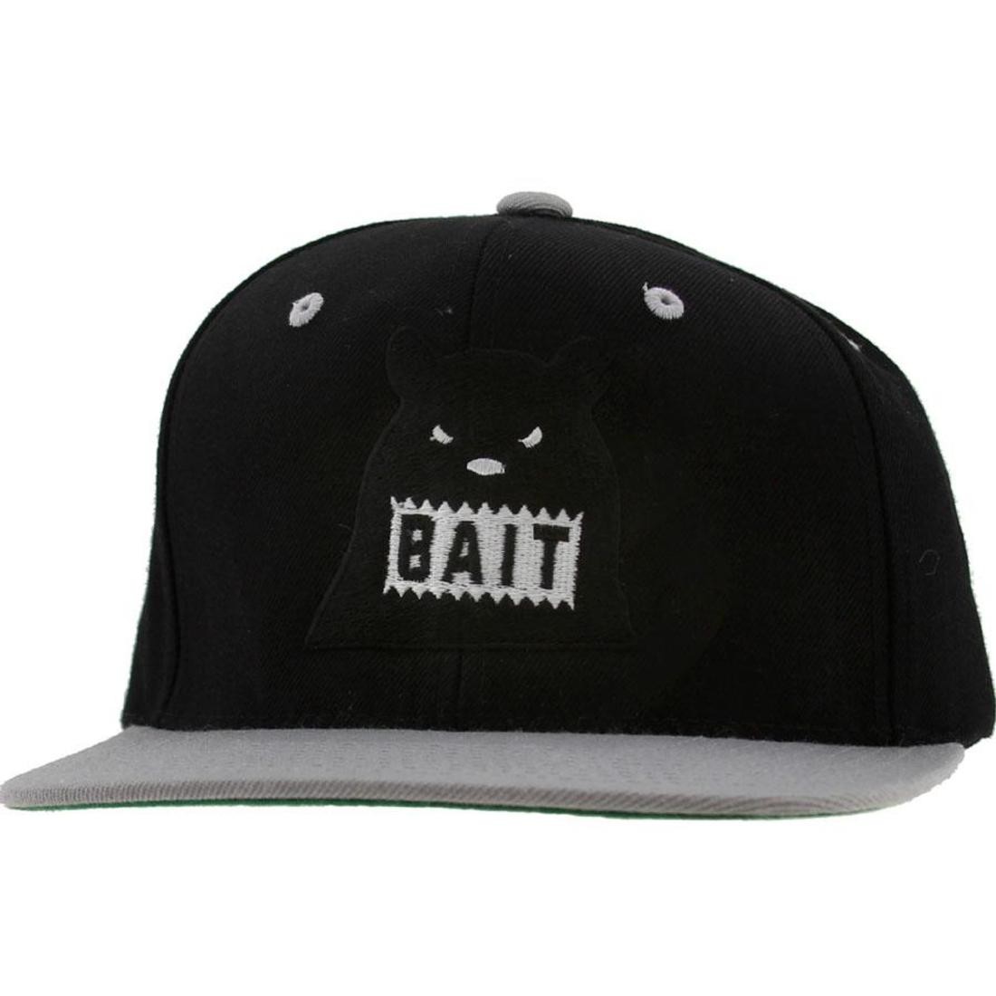 BAIT Bear Snapback Cap (black / silver / black)