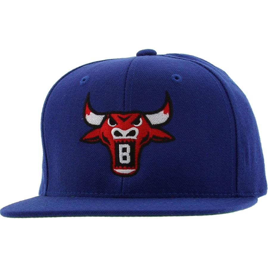 BAIT Bull Snapback Cap (royal / red)