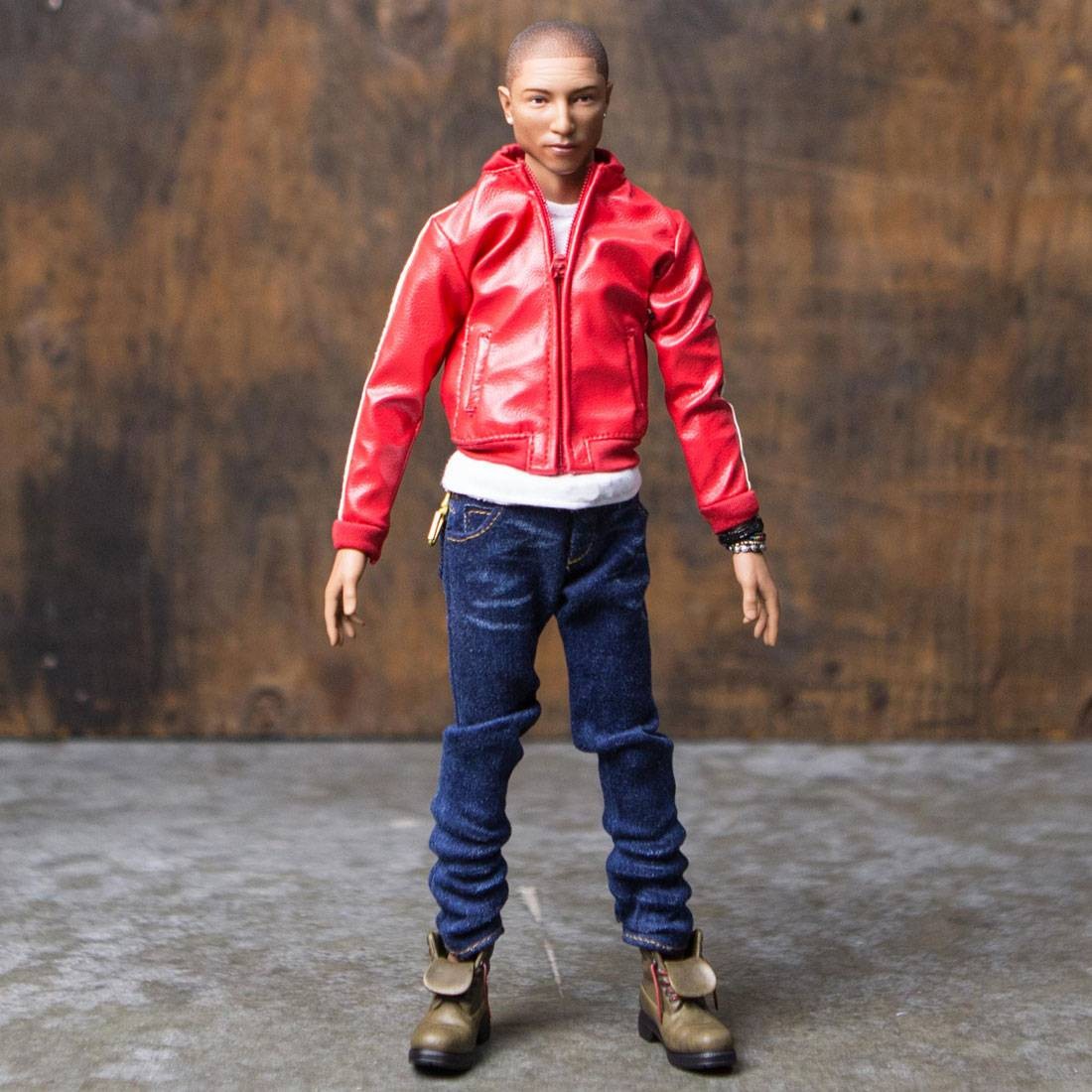 Medicom RAH Pharrell Williams 11in Figure (red / blue)