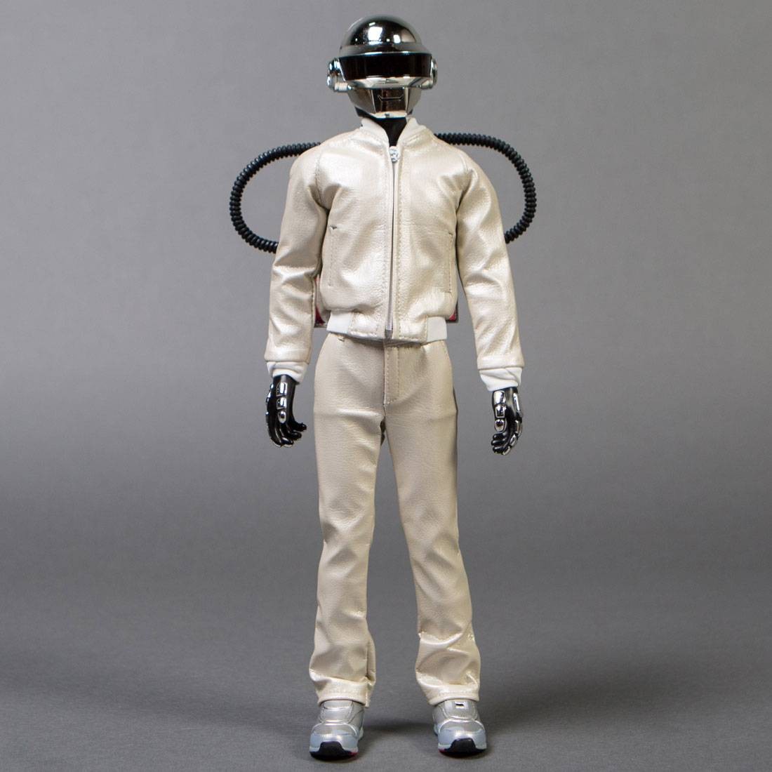 Medicom RAH Daft Punk Discovery Ver. 2.0 - Thomas Bangalter Figure (silver)