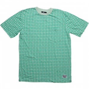 Undefeated All Over Strike Tee (green)