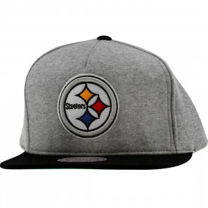 Mitchell And Ness Pittsburgh Steelers NFL Heather Fleece 2 Toned Snapback Cap (grey / black)