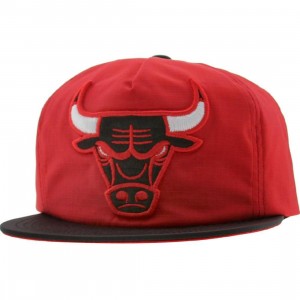 Mitchell And Ness Chicago Bulls Zip Back Adjustable Cap (red / black) - PYS.com Exclusive